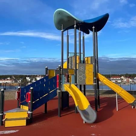 Апартаменты Ostseeperle - Pool, Sauna, 2 Bikes Дзивнув